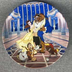 Walt Disney Beauty‎ & The Beast “Love’s First Dance” Collectors Plate by Knowles